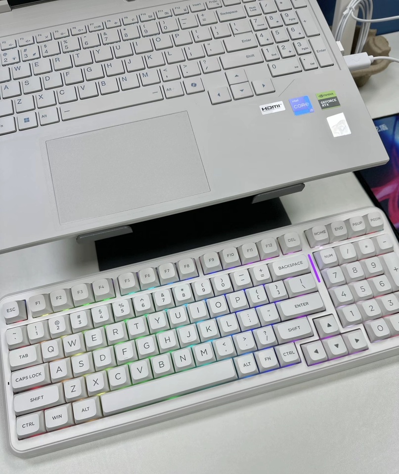 MCHOSE K99 V3 Customizable Mec - Gaming Keyboard Bluetooth incelemesi ve fiyatı