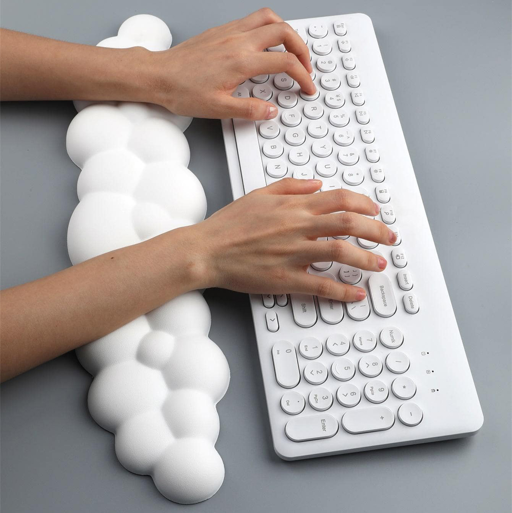 Mouse pad with wrist rest keyb - Gaming Keyboard Hand incelemesi ve fiyatı