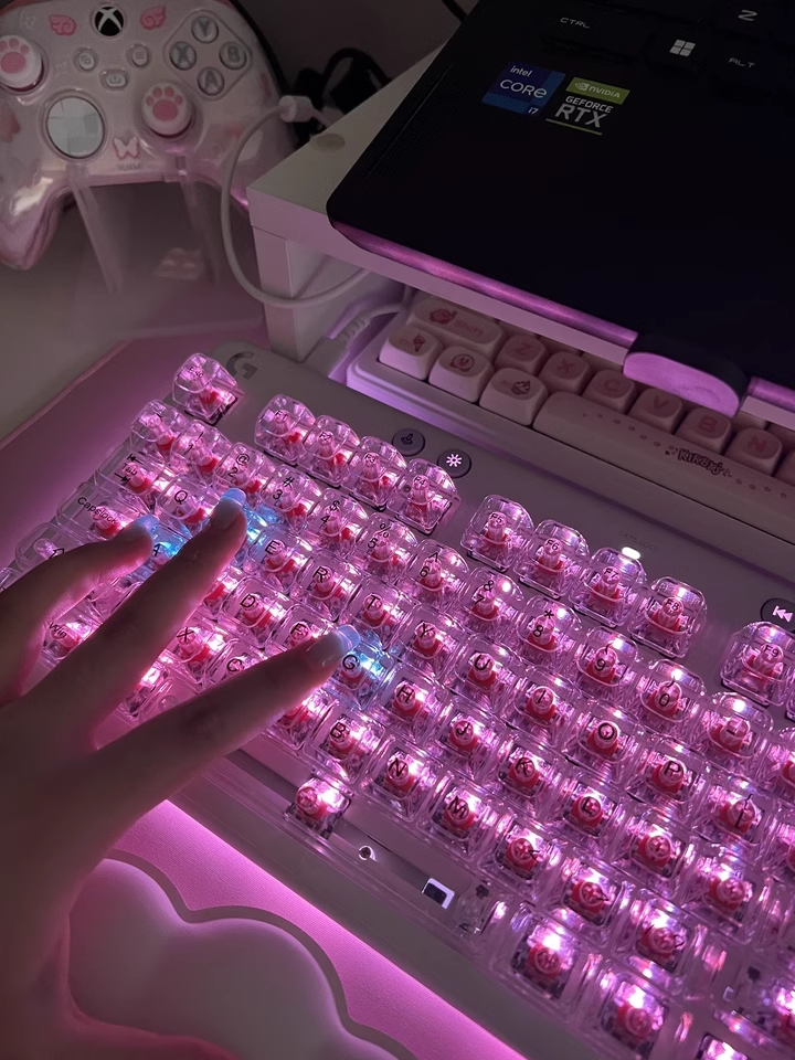 Crystal Transparent Cherry Pro - Keyboard Gaming Transparent incelemesi ve fiyatı